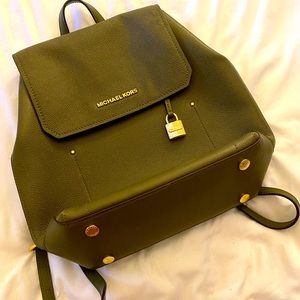 Michael Kors Hayes Medium Leather Backpack Bag
